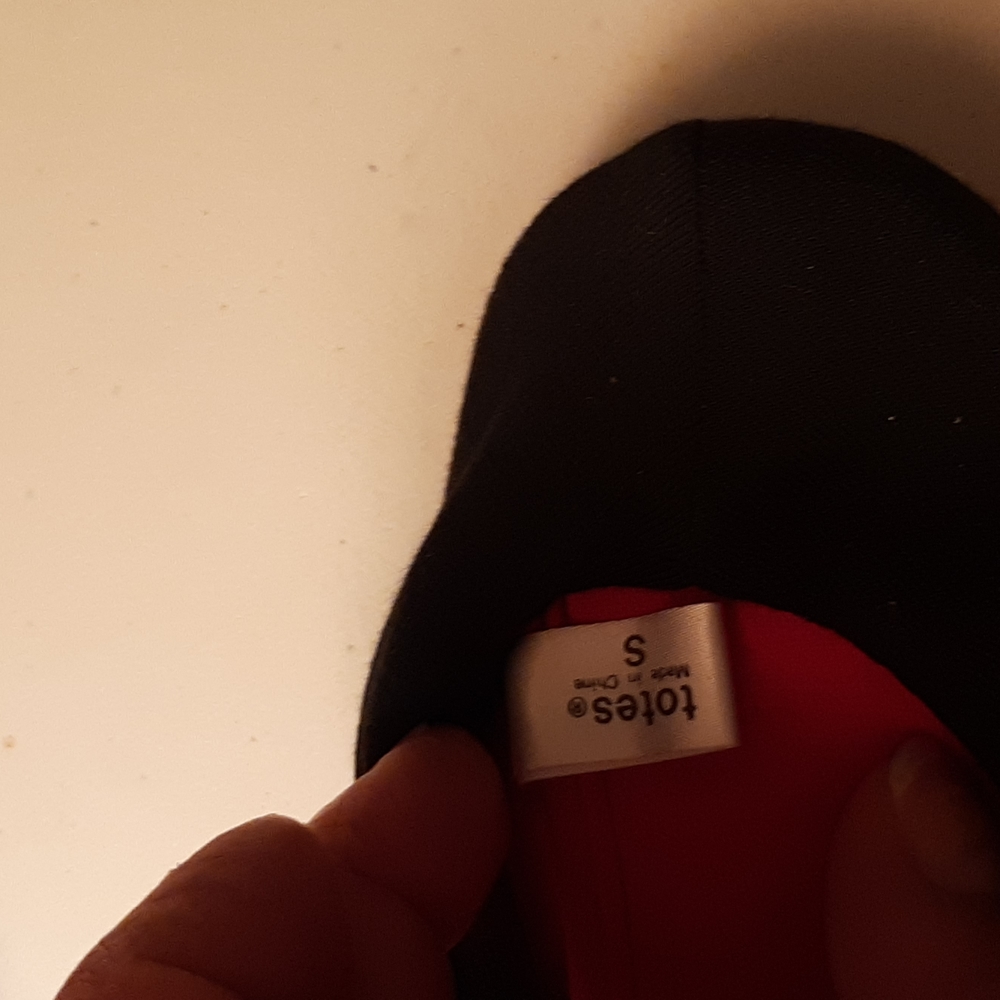 Totes Toasties Stretch Slipper Socks NWOT - Picture 7 of 10